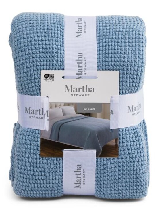 Martha Stewart Other - MARTHA STEWART Textured Knit Waffle Blanket